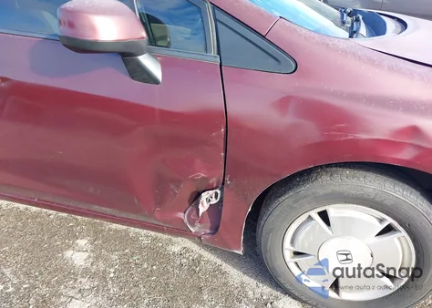 2013 Honda Civic Lx z USA, uszkodzony, nr VIN 19XFB2F52DE237797